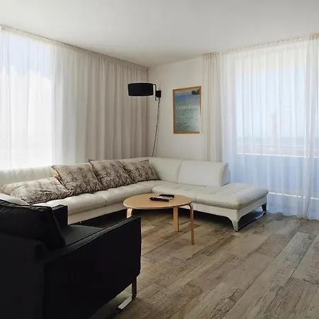 아파트 Apartment, Jandia